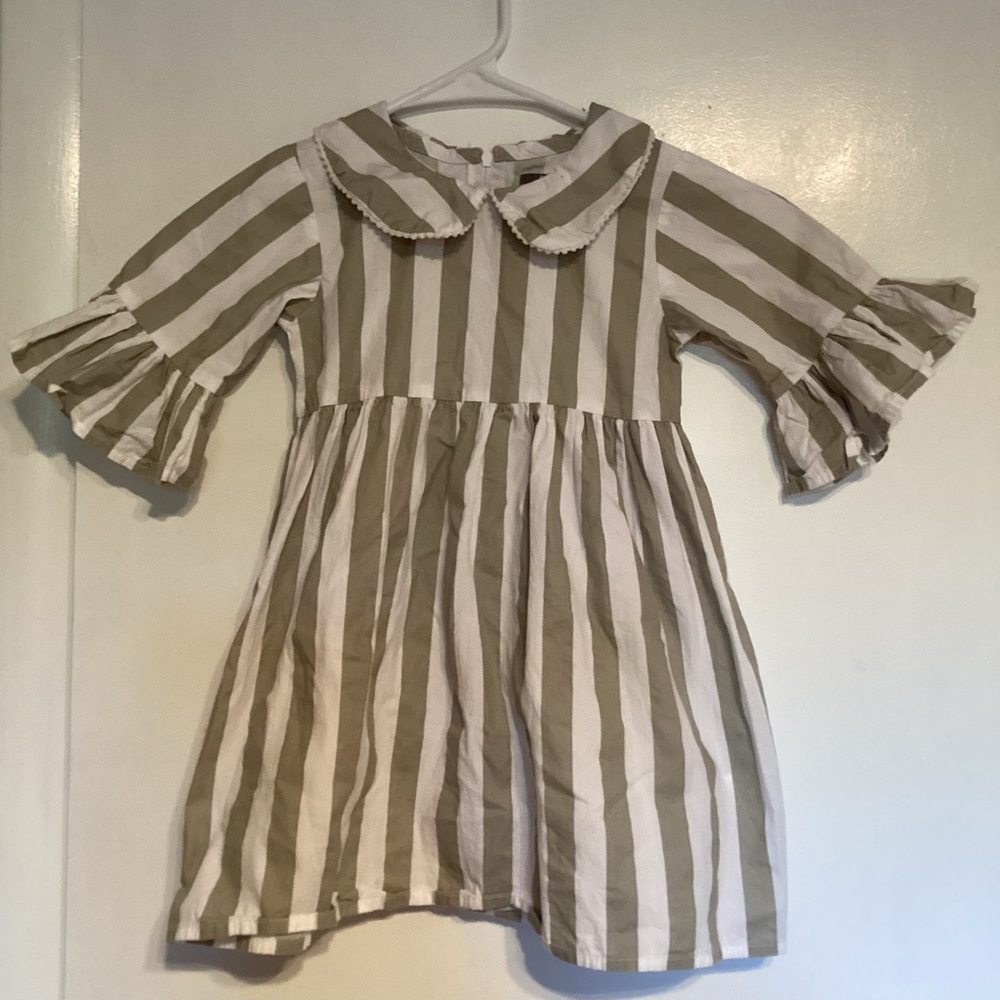 A.T.U.N. All Things Uber Nice Striped Kids Dress in Gray and White. Soooo cute!